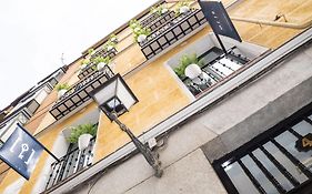 Oriente Suites